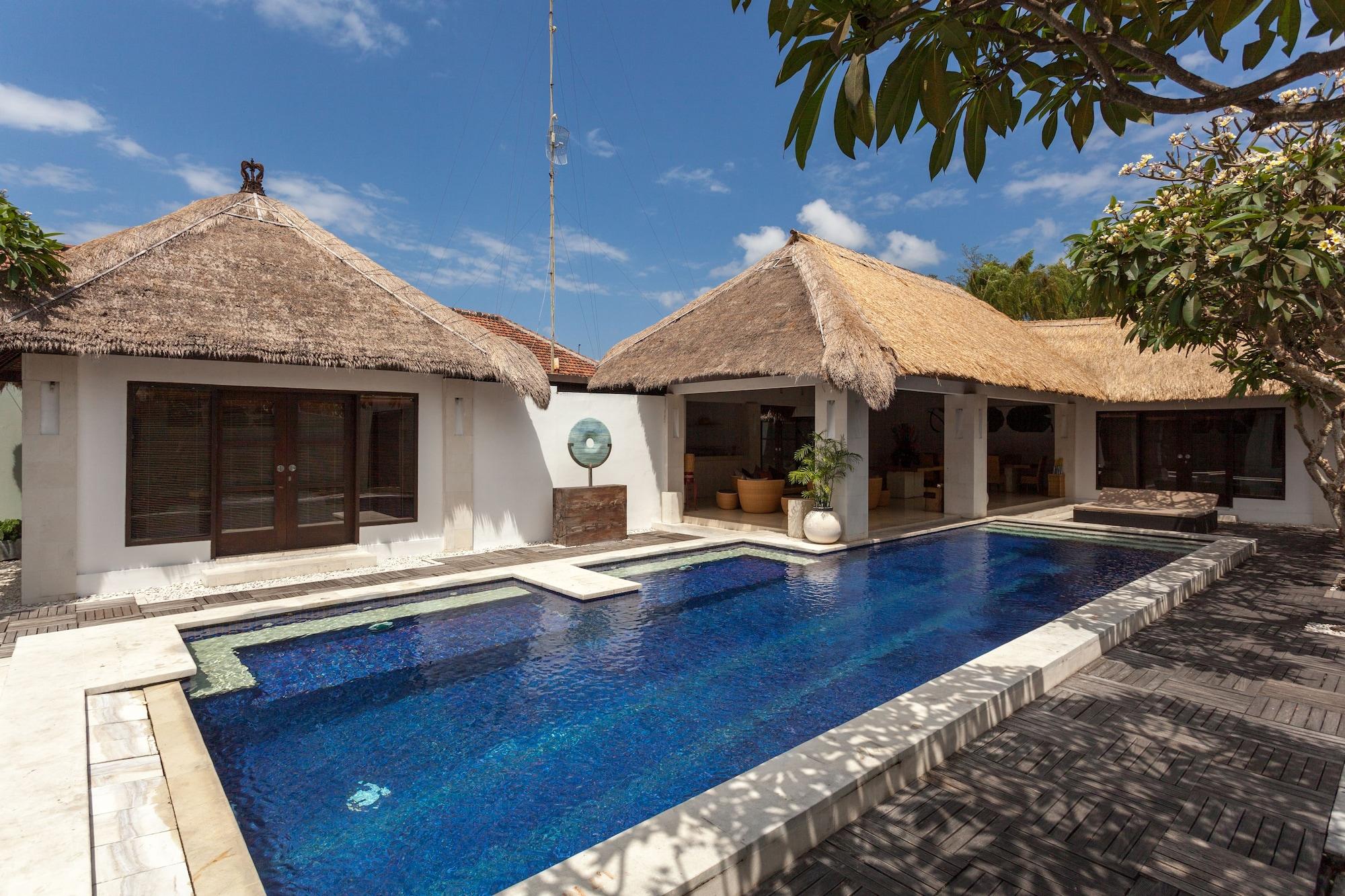 Bvilla Spa Seminyak  Exterior photo